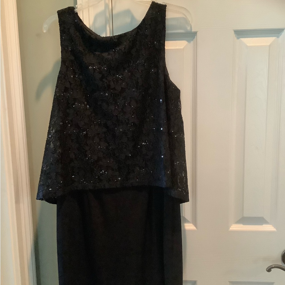 Jessica Howard Black Sheath Midi Dress Scoop Neck Sleeveless